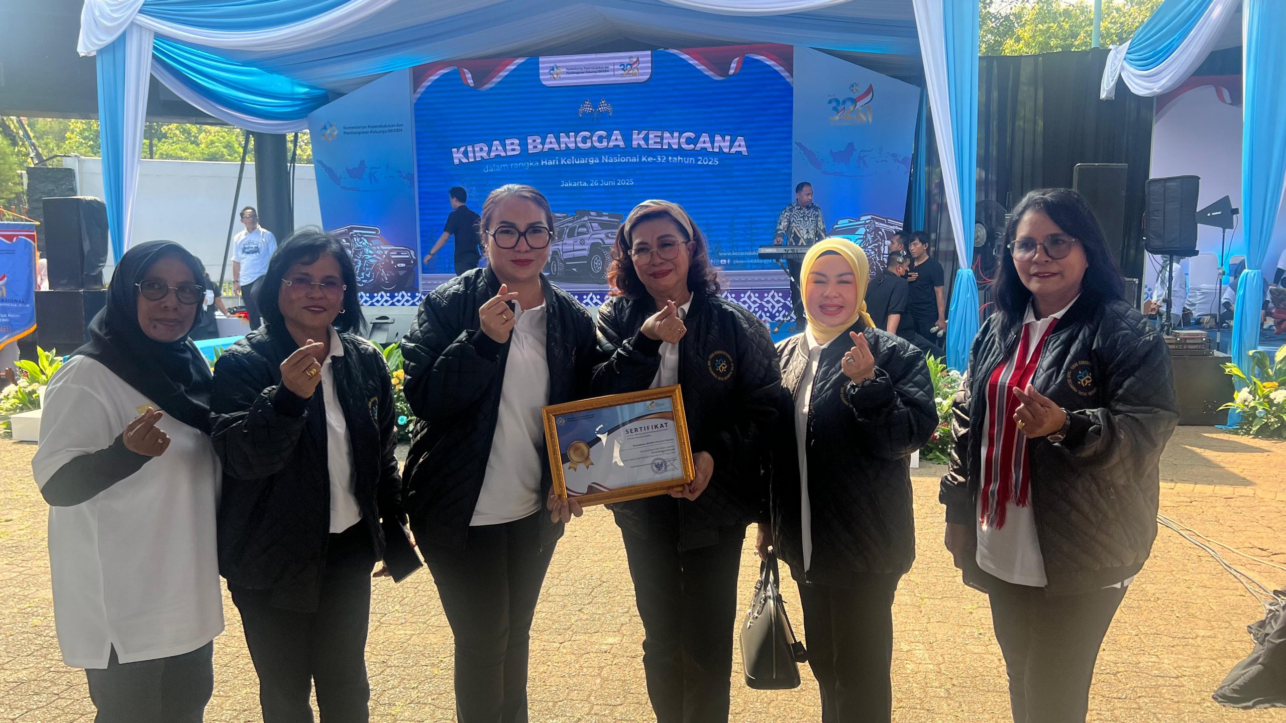 Ketua TP – PKK Kota Ambon Dampingi Ketua TP – PKK Provinsi Maluku Terima Penghargaan 1 WhatsApp Image 2025 06 26 at 04.04.38 scaled